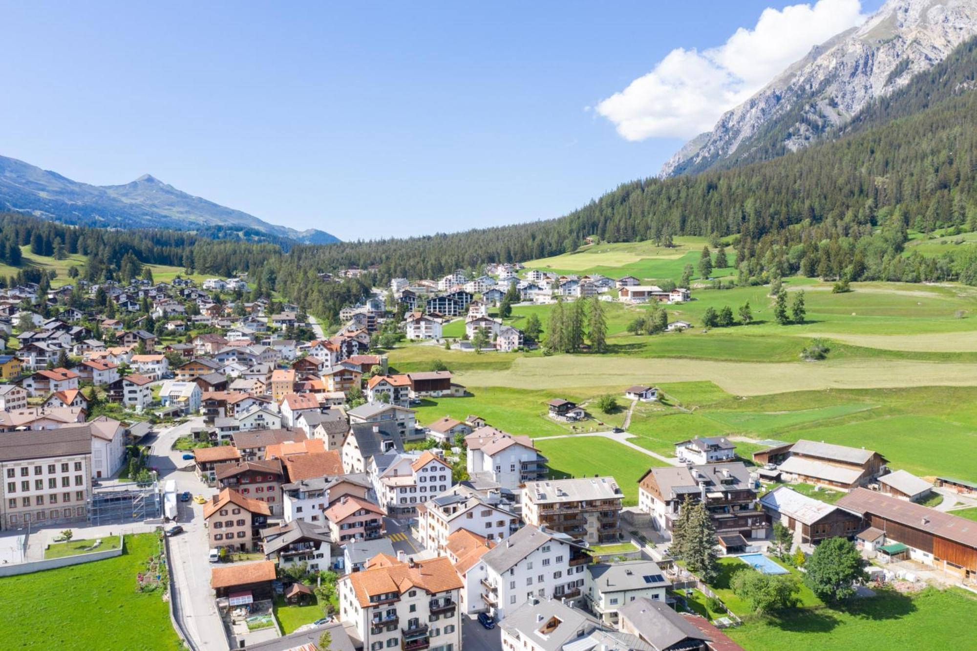 Hotel La Tgoma - Aktiv erholen und geniessen Lenz Exterior foto